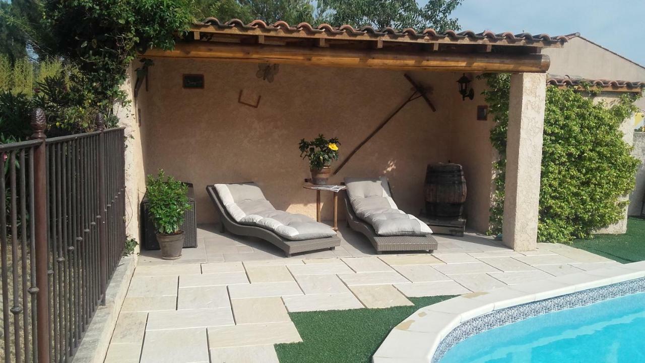 Gite L'Annexe Villelaure ภายนอก รูปภาพ